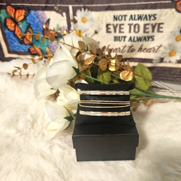 Open Clasp Bangle Bracelet Gold Silver Inlay NEW - Picture 4 of 4